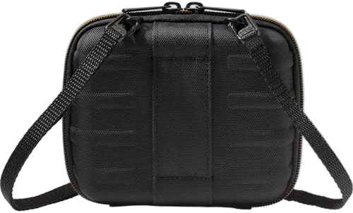 Жёсткий чехол Lowepro Santiago 30 II
