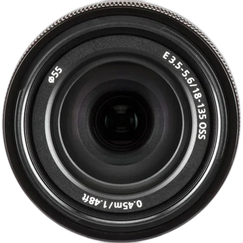 Объектив Sony E 18-135mm f/3.5-5.6 OSS
