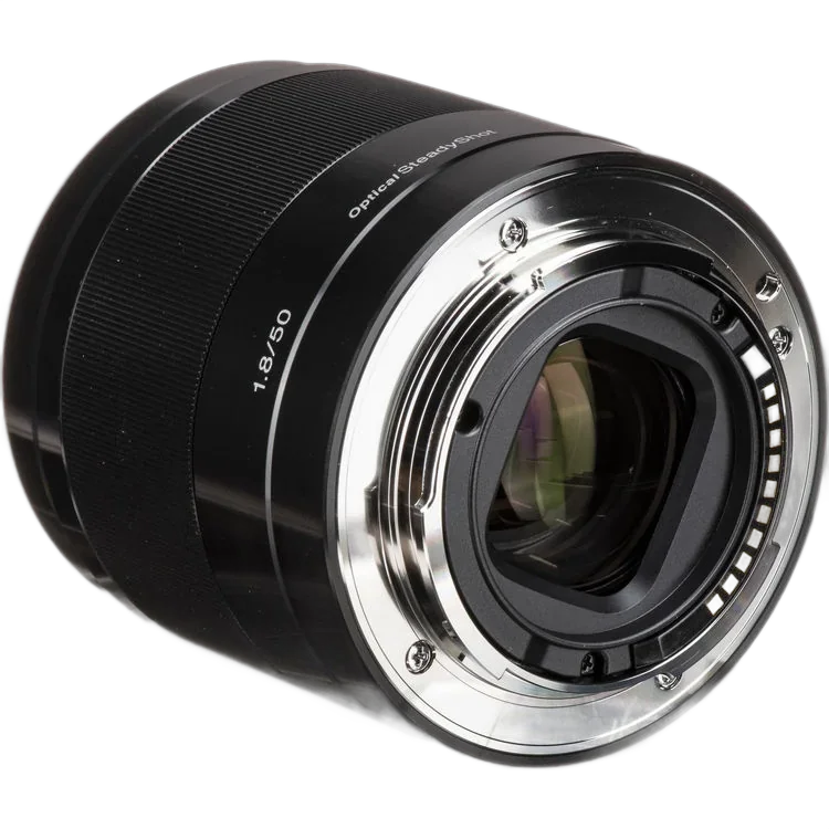 Объектив Sony E 50mm f/1.8 OSS