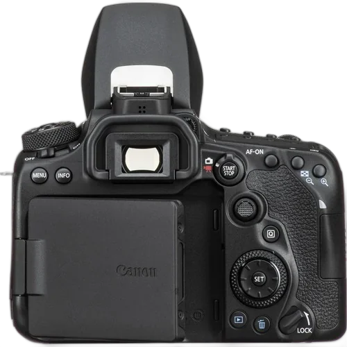 Фотоаппарат Canon EOS 90D Body 2 года