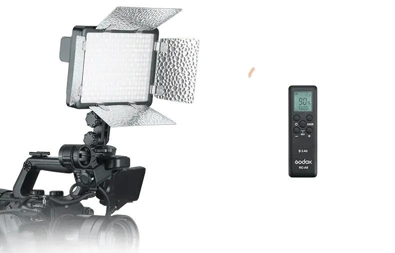 Осветитель светодиодный накамерный с функцией вспышки Godox LF308Bi