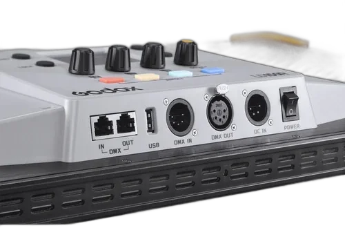 Осветитель светодиодный Godox LD150R RGB