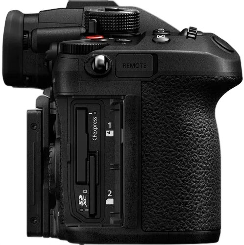 Фотоаппарат Panasonic Lumix DC-GH6 Body