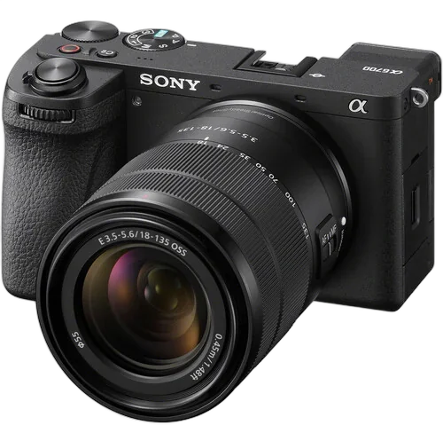 Фотоаппарат Sony Alpha A6700 kit 18-135mm 2 года