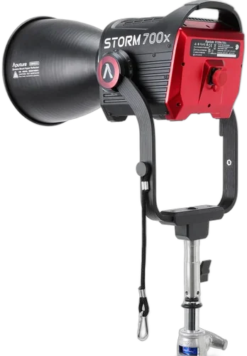 Светодиодный осветитель Aputure STORM 700x Cine Kit Tunable White LED Monolight (V-Mount)