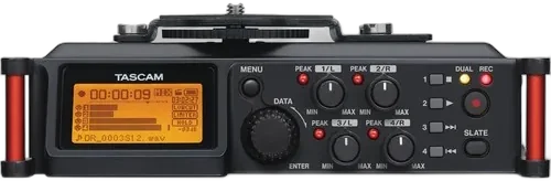 Рекордер Tascam DR-70D